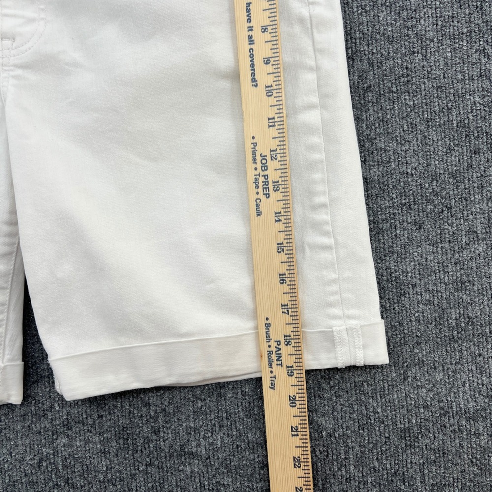 Talbots Girlfriend Short Womens Size 14 White Denim Cuffed Classic Preppy - Picture 6 of 8
